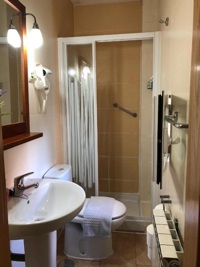 Hostal Tirso Plaza Madrid Extérieur photo